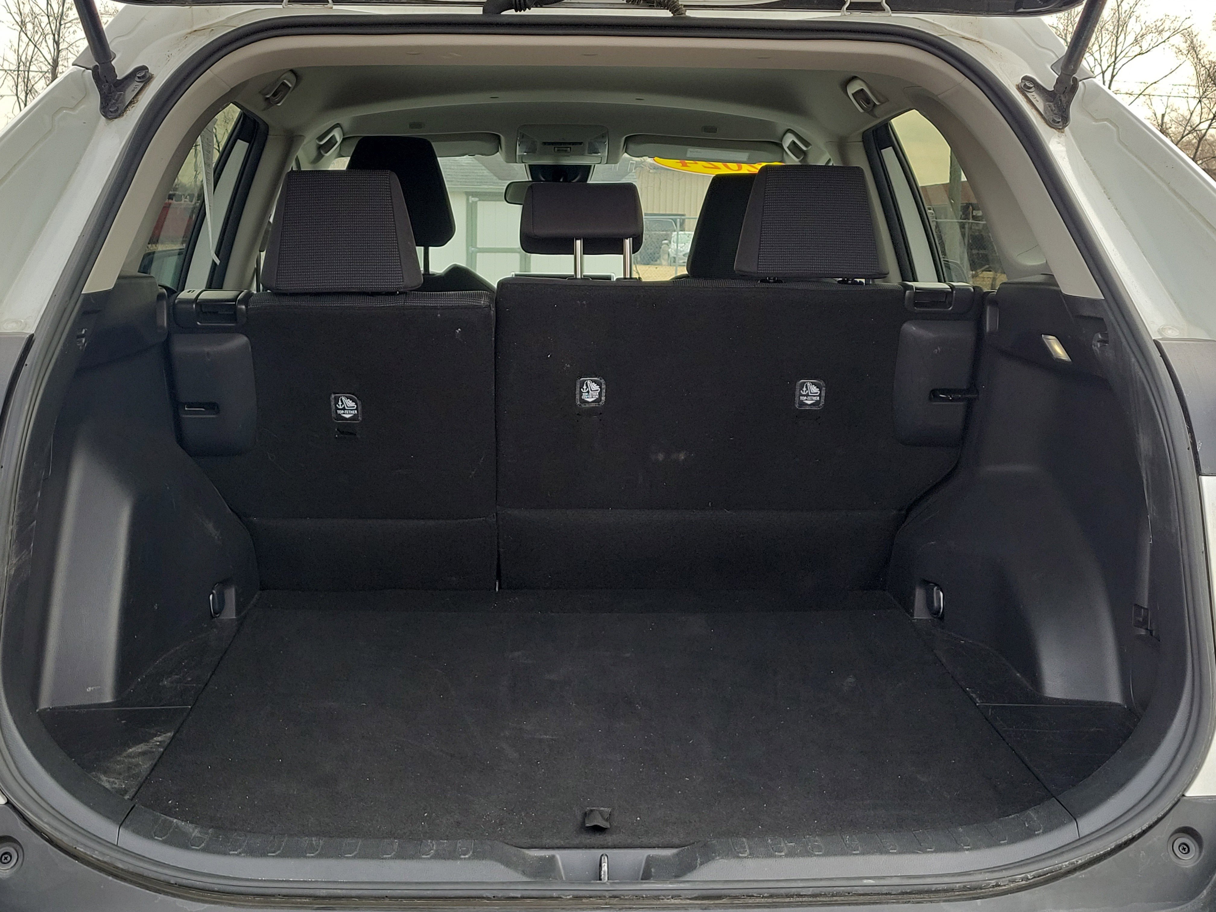 Used 2024 Toyota RAV4 LE image 8