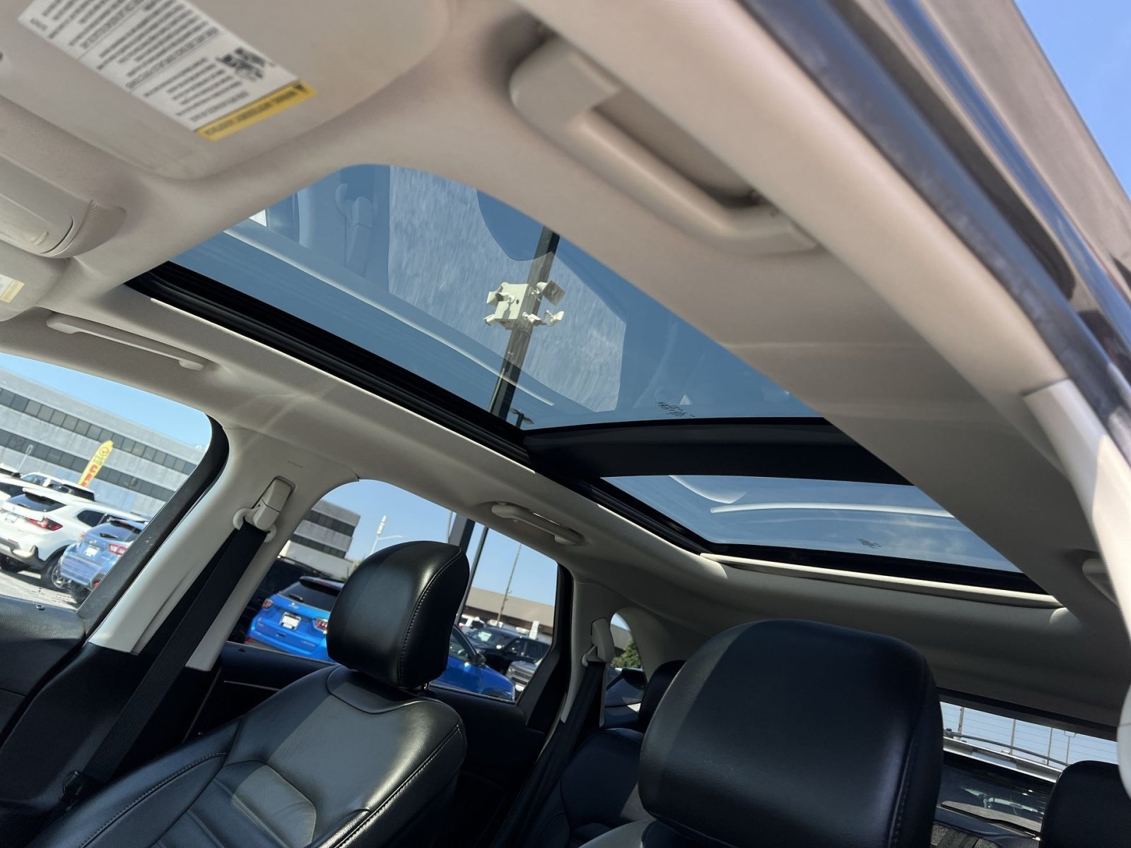 Used 2016 Ford Edge SEL w/ Equipment Group 201A AWD/4WD image 23