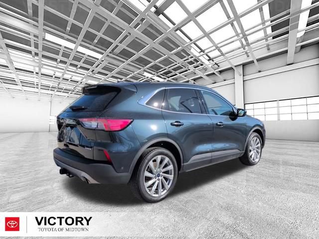 Used 2022 Ford Escape Titanium w/ Titanium Elite Package image 3