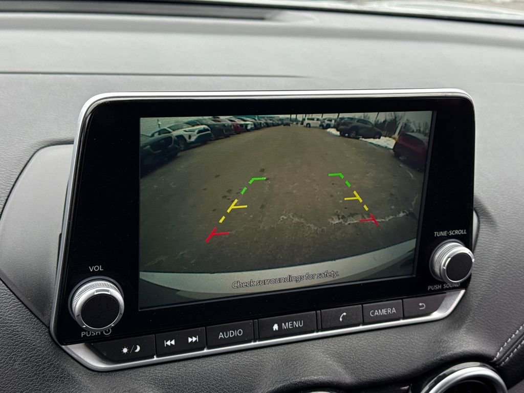 Used 2023 Nissan Sentra SV image 24