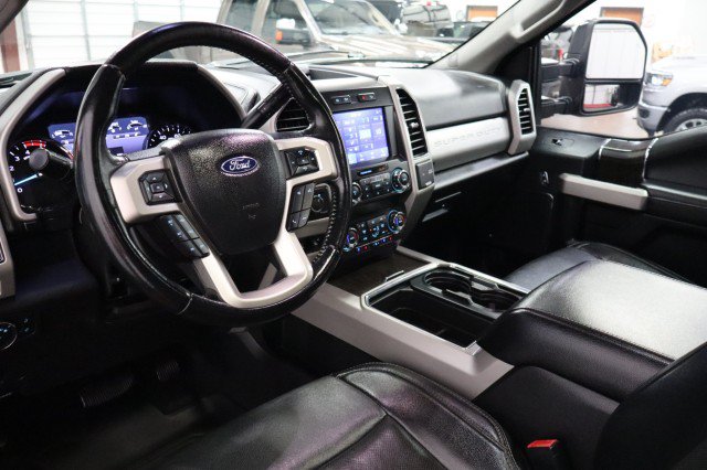 Used 2021 Ford F250 Lariat w/ Lariat Value Package AWD/4WD image 33