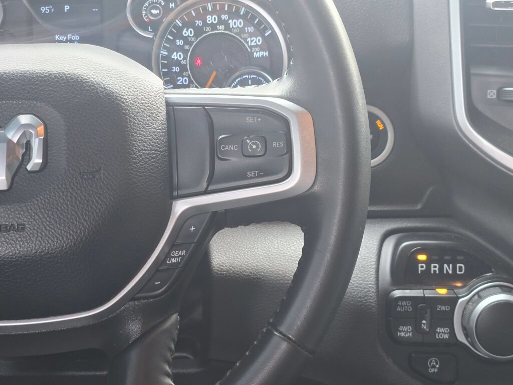 Used 2022 RAM 1500 Big Horn AWD/4WD image 35