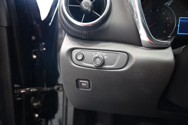 Used 2020 Chevrolet Blazer LT FWD image 24