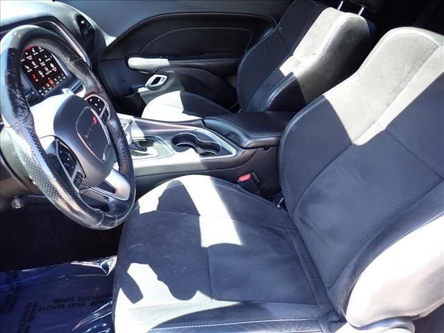 Used 2018 Dodge Challenger GT w/ GT Interior Package AWD/4WD image 9