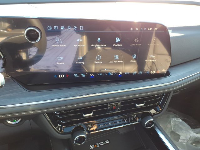 New 2027 Chevrolet Tahoe Premier w/ Sun And Tow Package AWD/4WD image 13