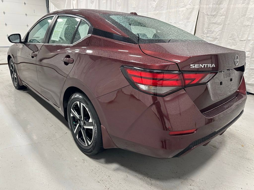 Used 2025 Nissan Sentra SV FWD image 5