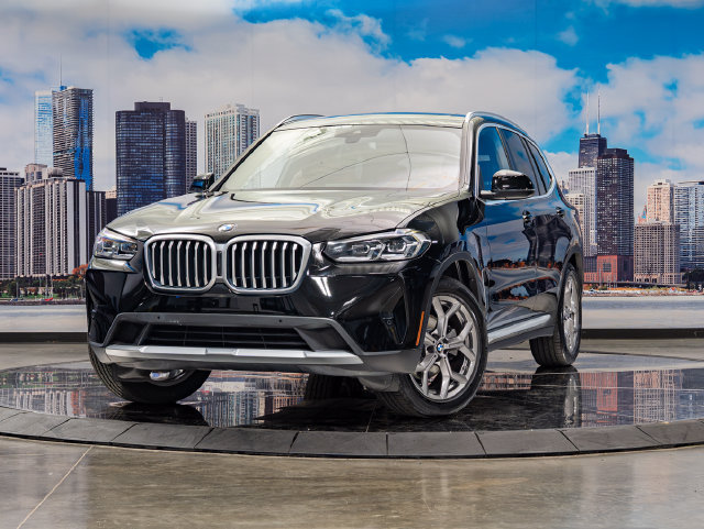 Used 2023 BMW X3 xDrive30i w/ Premium Package w/ZPA AWD/4WD image 2