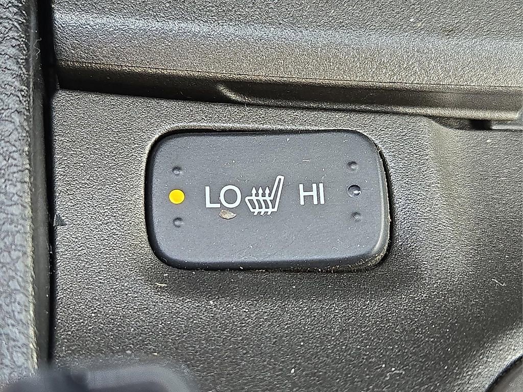 Used 2011 Honda Accord EX-L image 25