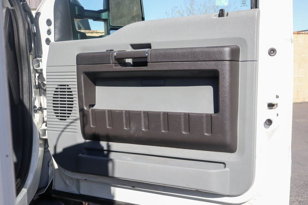 Used 2012 Ford F550 2WD Regular Cab Super Duty w/ PWR Equipment Group image 35