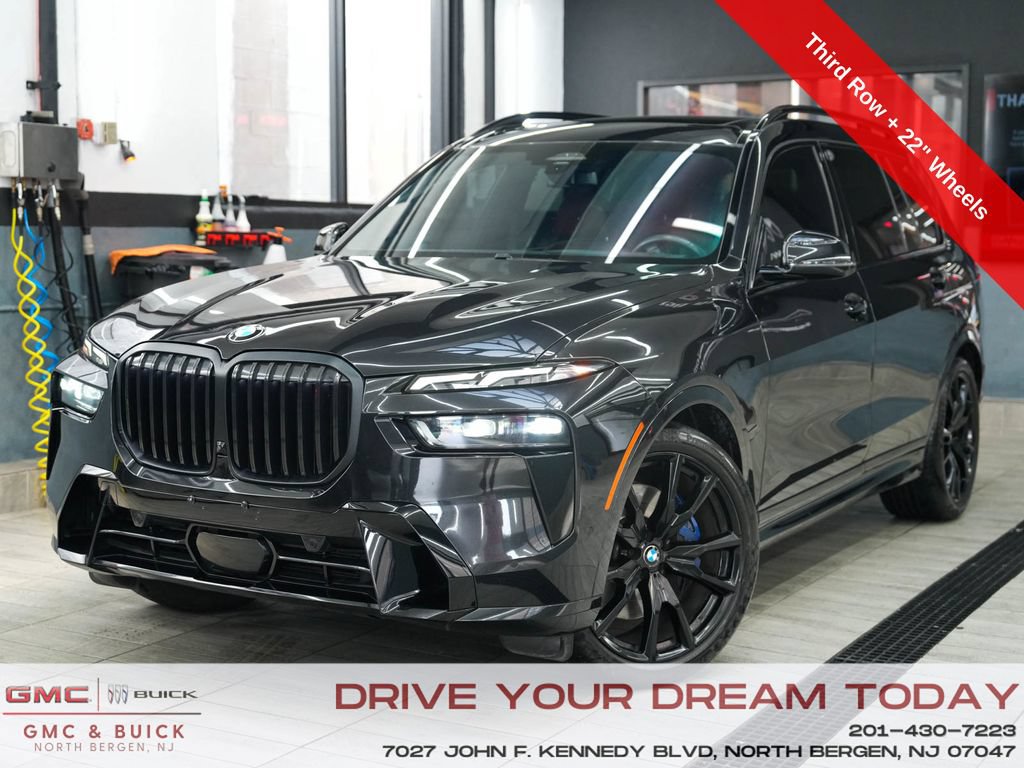 Used 2023 BMW X7 xDrive40i w/ M Sport Package AWD/4WD video 1