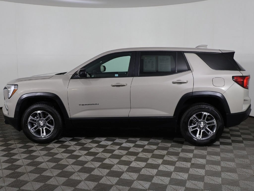 Used 2026 GMC Terrain Elevation AWD/4WD image 18
