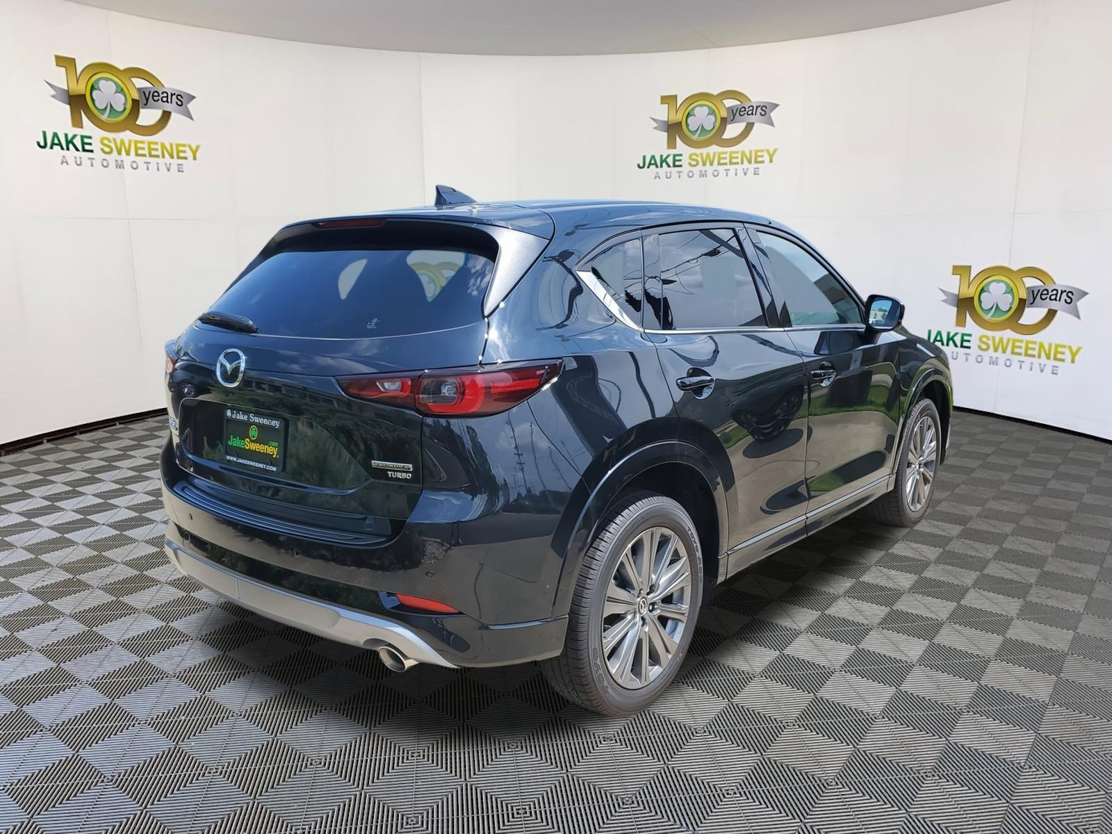 New 2025 MAZDA CX-5 Signature image 5