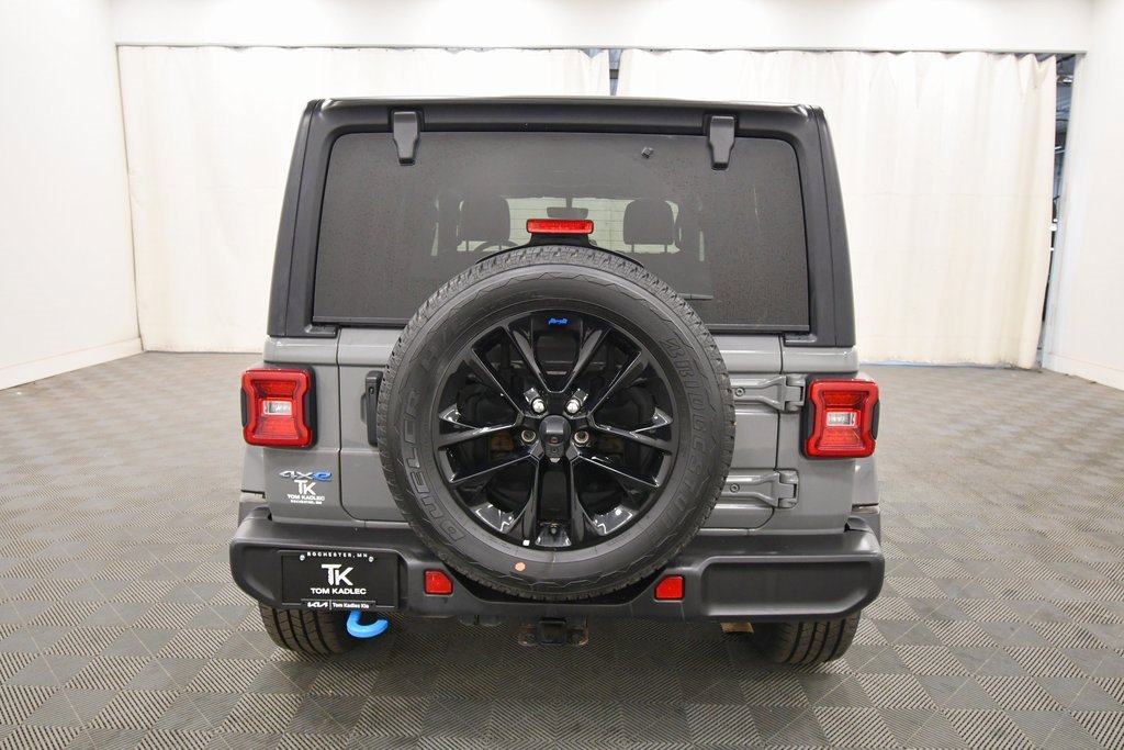 Used 2023 Jeep Wrangler Unlimited Sahara image 6