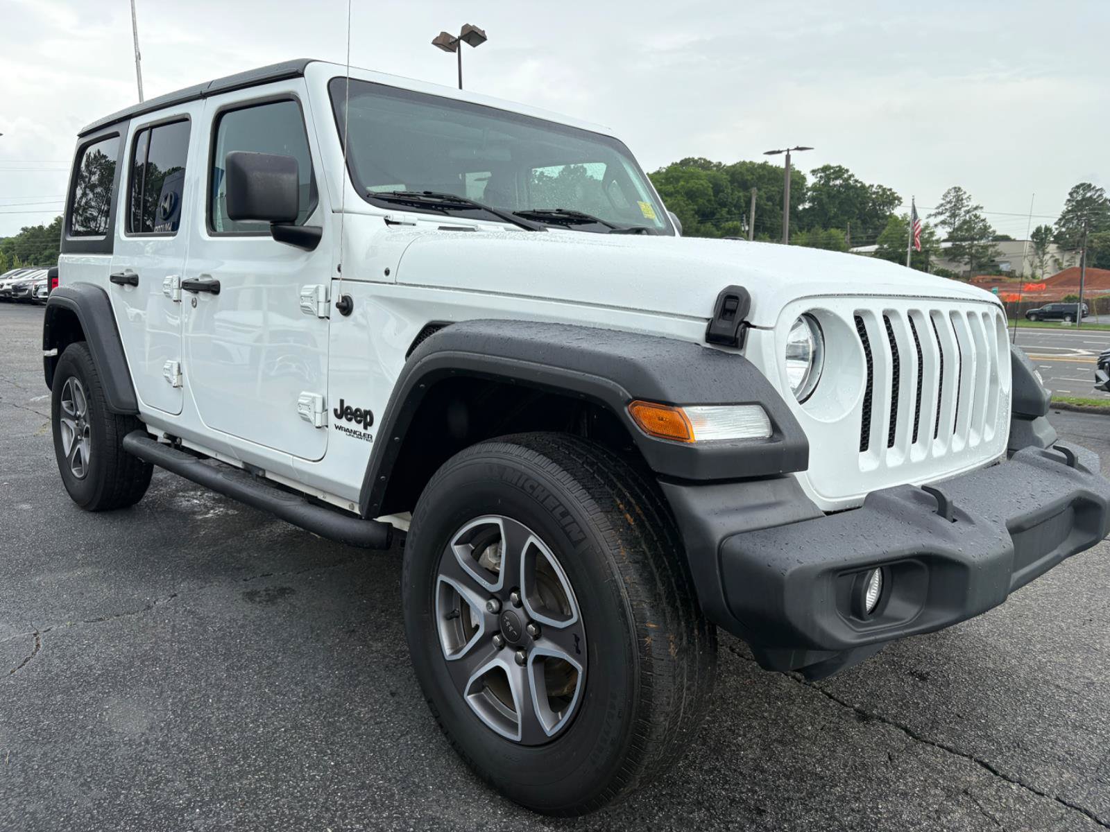 Used 2022 Jeep Wrangler Unlimited Sport AWD/4WD image 3