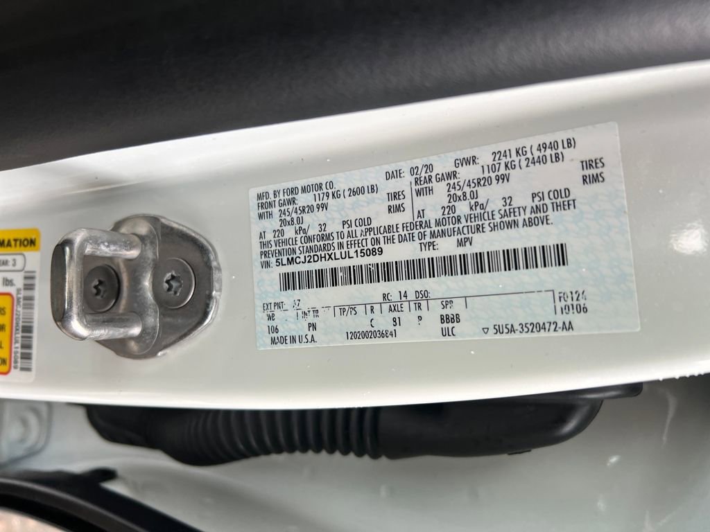 Certified 2020 Lincoln Corsair Reserve w/ Equipment Group 201A image 24