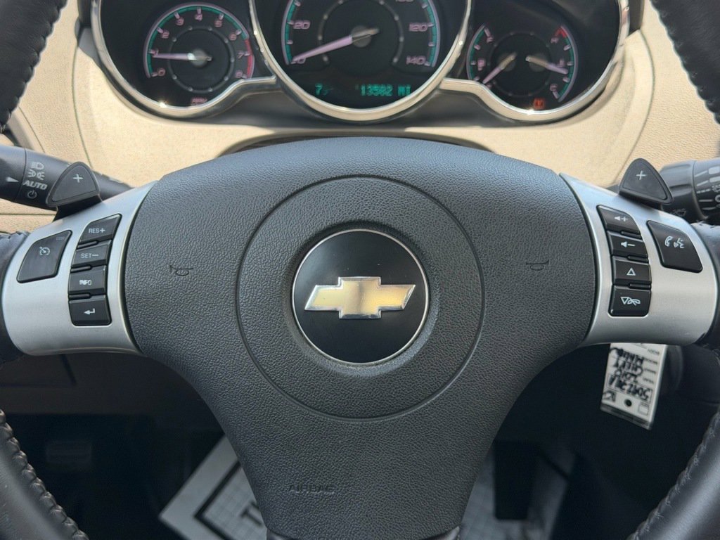 Used 2010 Chevrolet Malibu LT FWD image 11