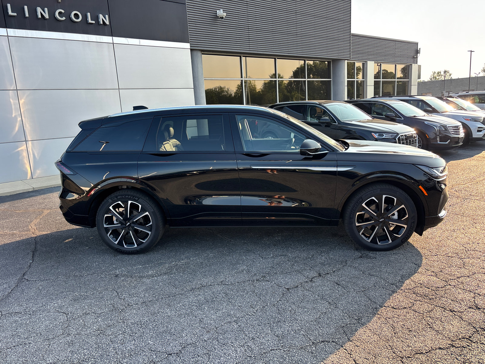 New 2026 Lincoln Nautilus Reserve AWD/4WD image 8