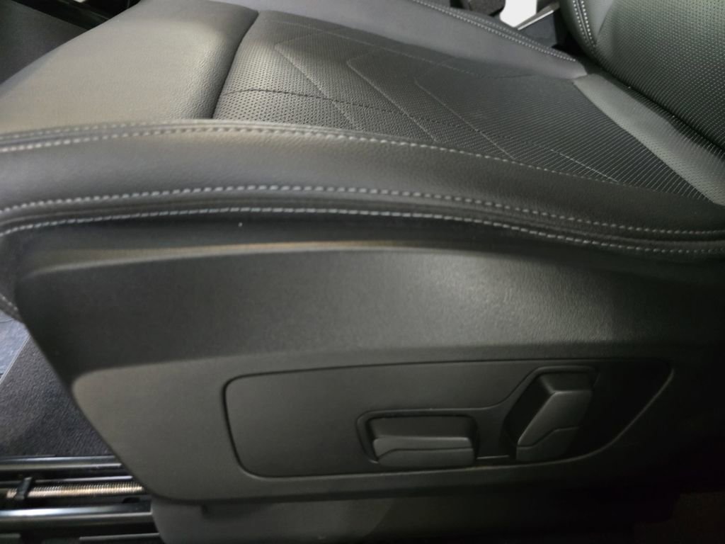 Certified 2023 BMW X1 xDrive28i image 25