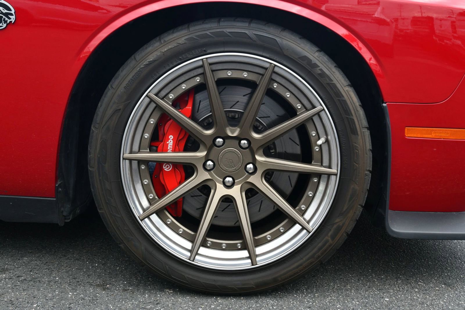 Used 2016 Dodge Challenger SRT Hellcat image 13