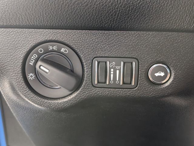 Used 2023 Dodge Challenger R/T w/ Blacktop Package image 14