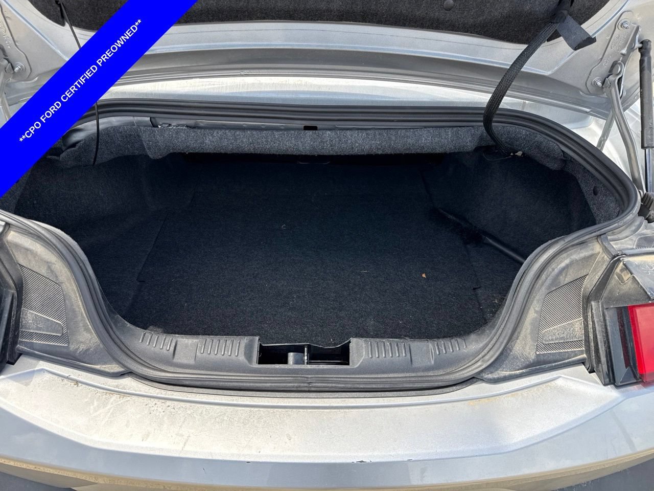 Used 2024 Ford Mustang Premium RWD image 10