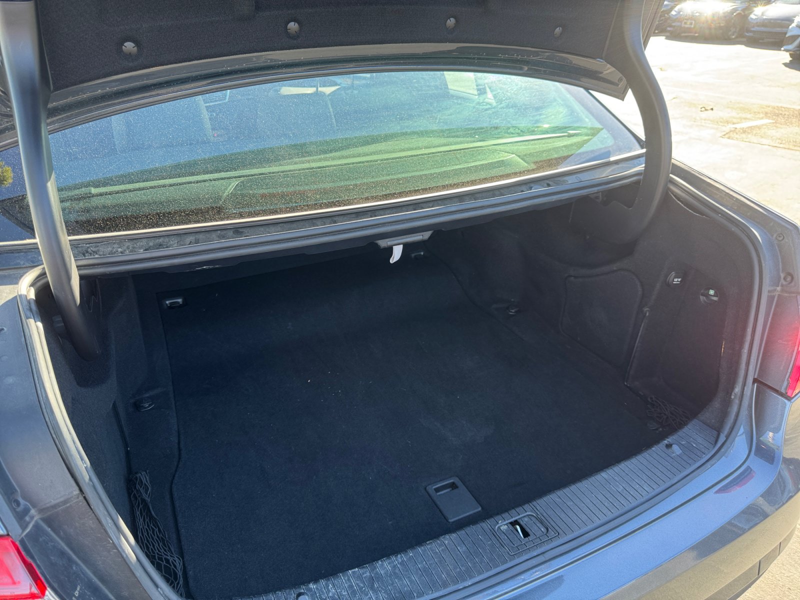 Used 2013 Mercedes-Benz E 350 4MATIC Sedan image 19
