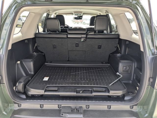 Used 2022 Toyota 4Runner TRD Sport w/ Technology Package image 12