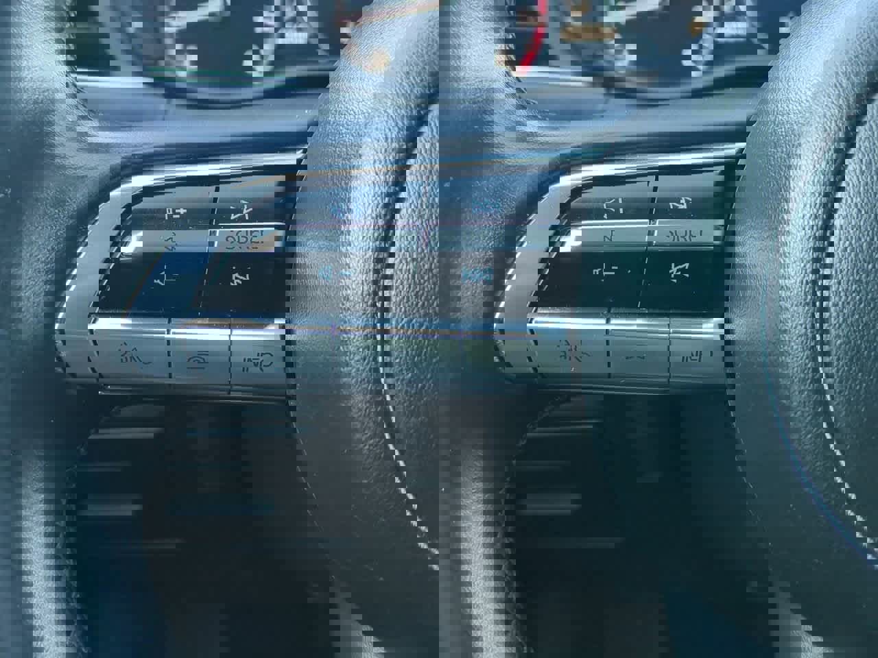 New 2026 MAZDA MAZDA3 Hatchback w/Premium Plus Pkg image 23