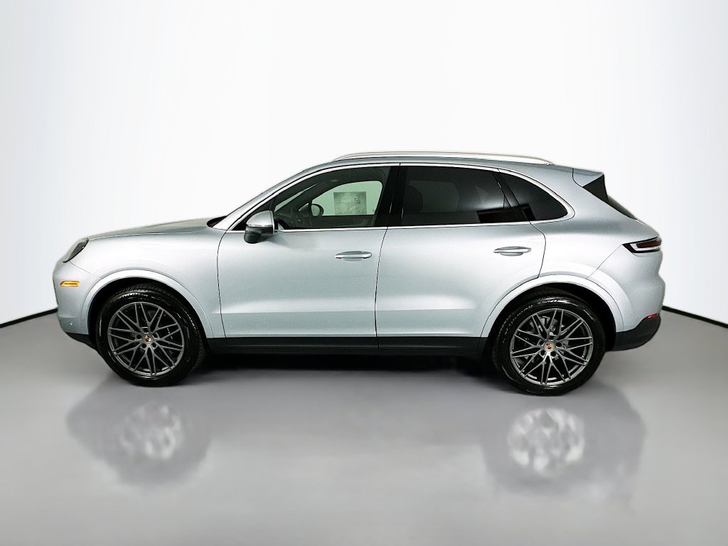 New 2026 Porsche Cayenne AWD/4WD image 2