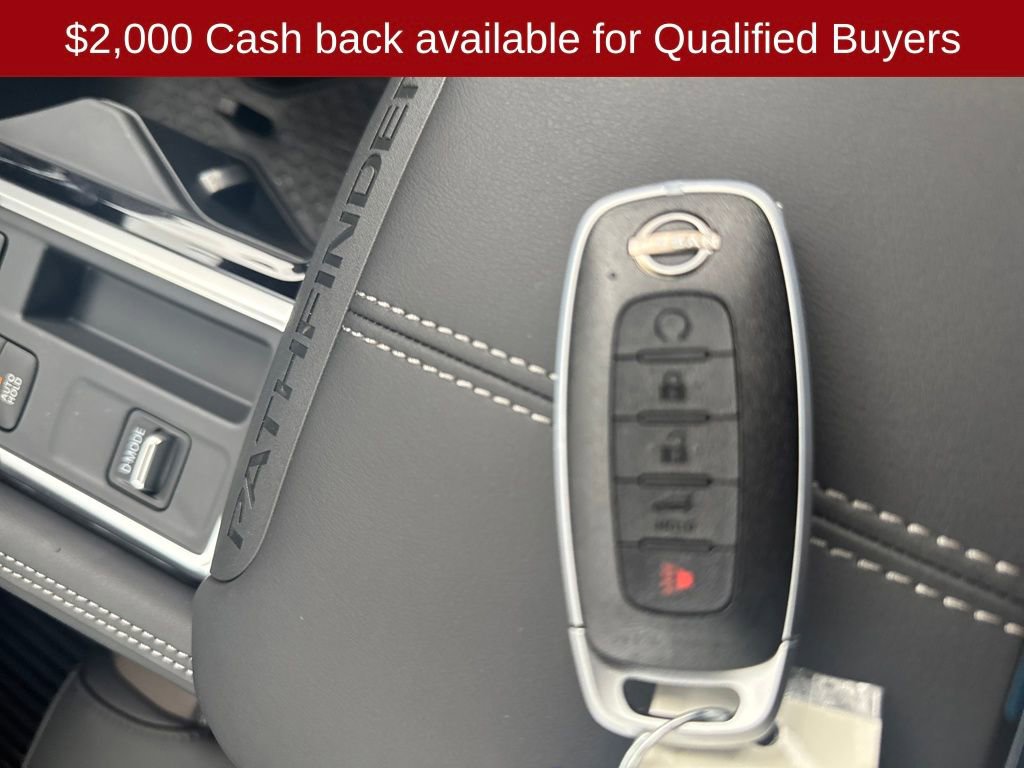 New 2026 Nissan Pathfinder Platinum image 28