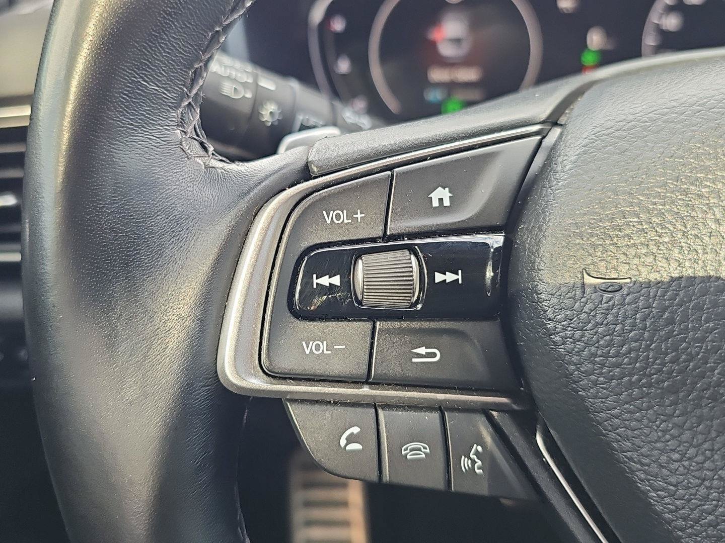 Used 2022 Honda Accord Sport image 18