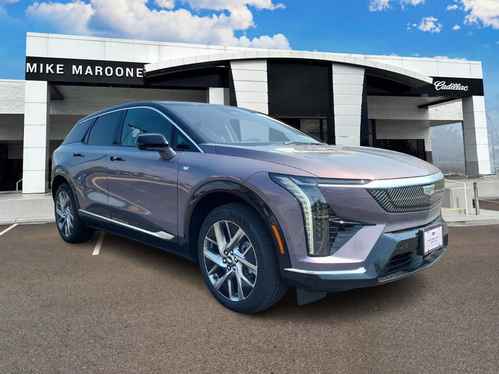 New 2025 Cadillac Optiq Luxury 1 image 2