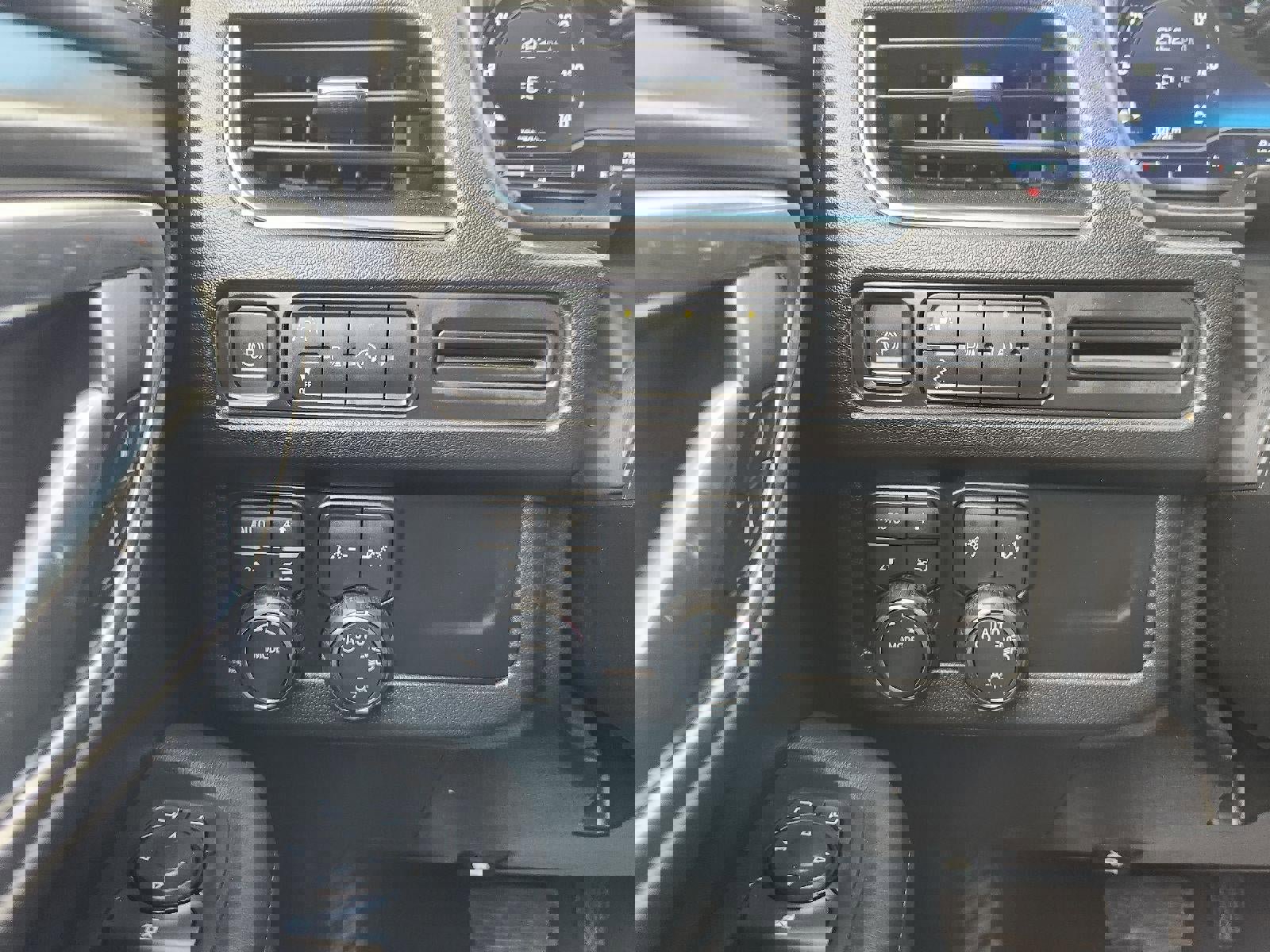 Used 2024 Chevrolet Tahoe LT image 17