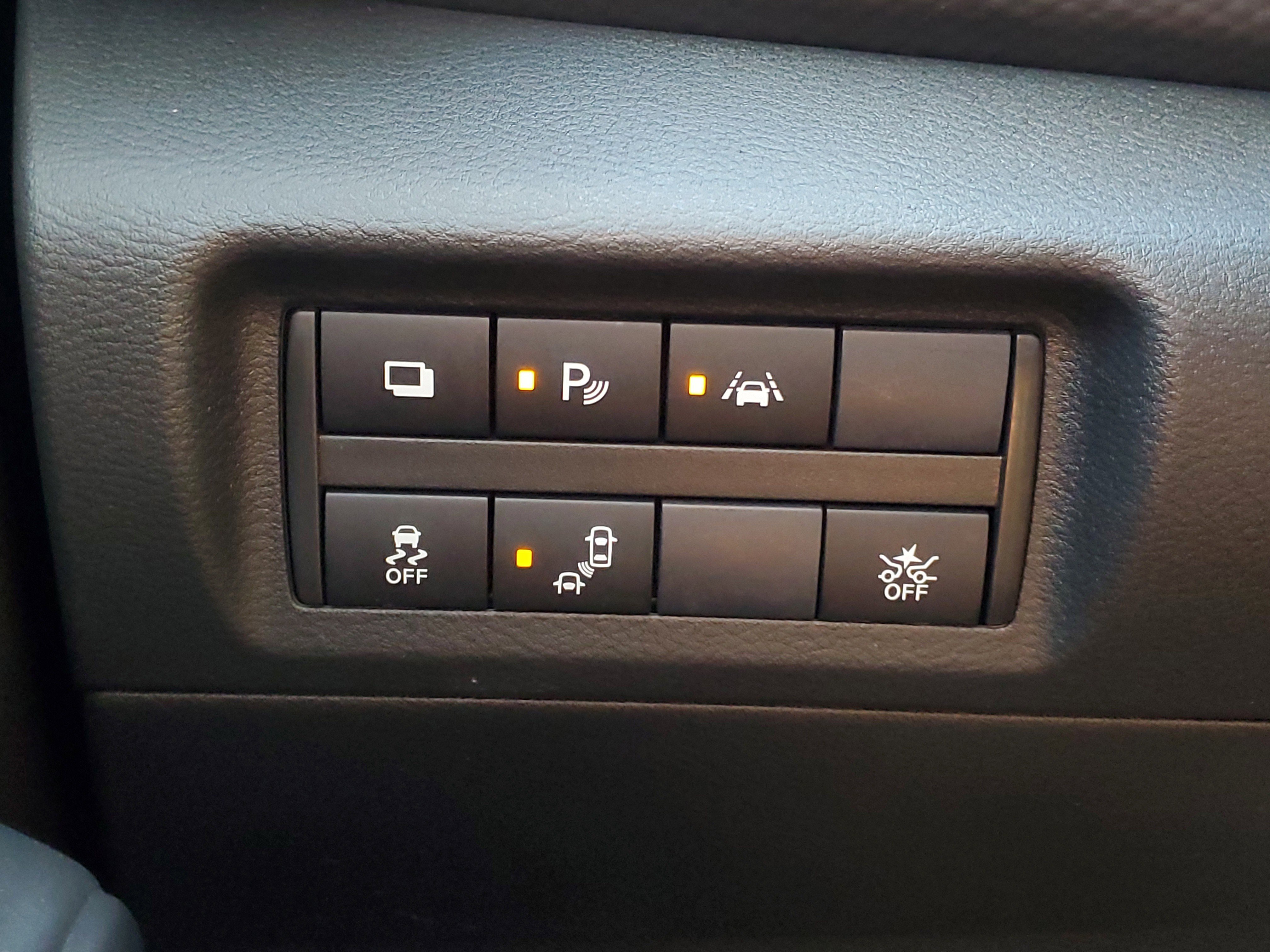 Certified 2024 Nissan Kicks S image 28