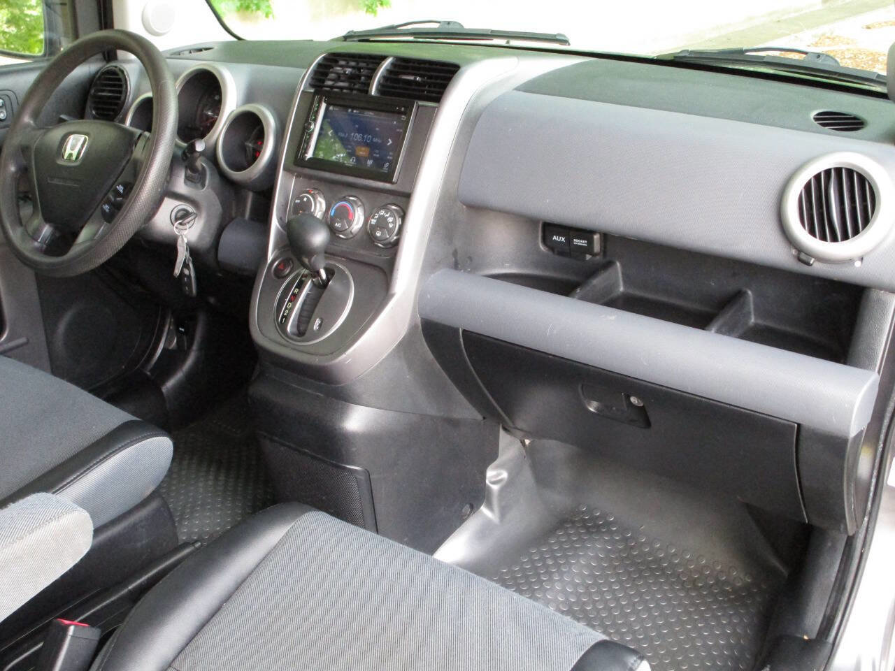 Used 2005 Honda Element EX image 10