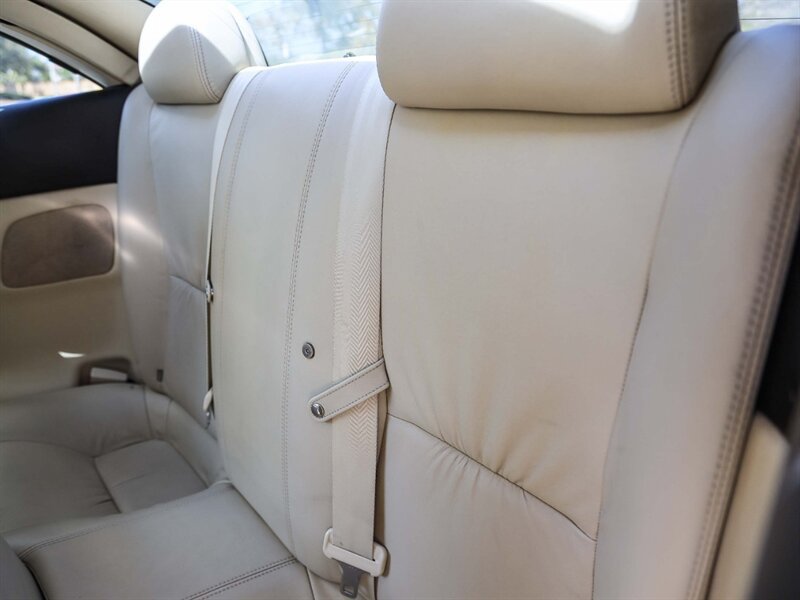 Used 2002 Lexus SC 430 Convertible RWD image 25