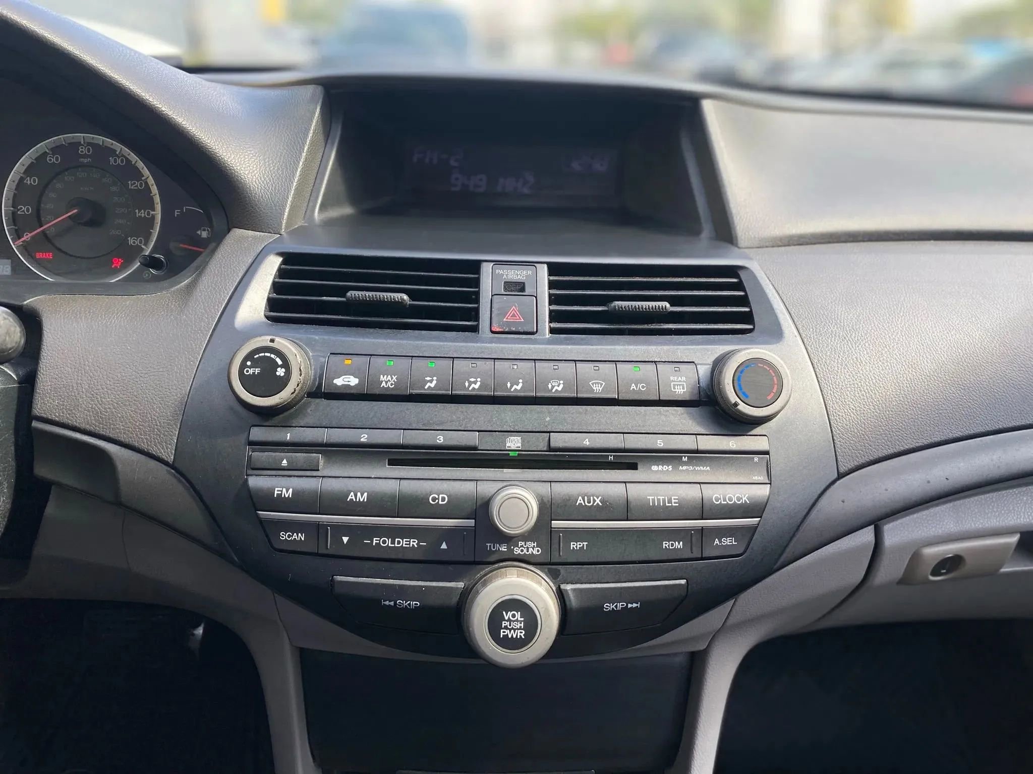 Used 2009 Honda Accord LX image 25