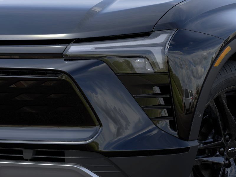 New 2026 Chevrolet Blazer EV LT w/ LPO, Blackout Package FWD image 10