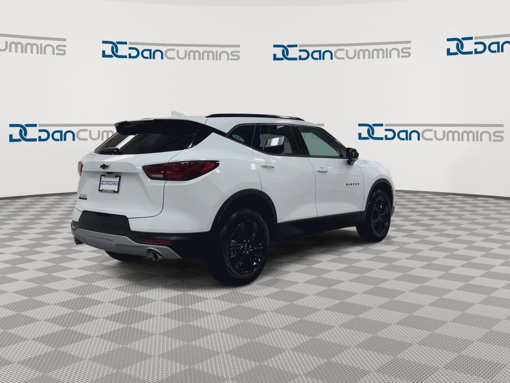 New 2026 Chevrolet Blazer LT w/ Midnight/Sport Edition image 8
