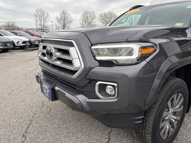 Used 2023 Toyota Tacoma Limited image 11