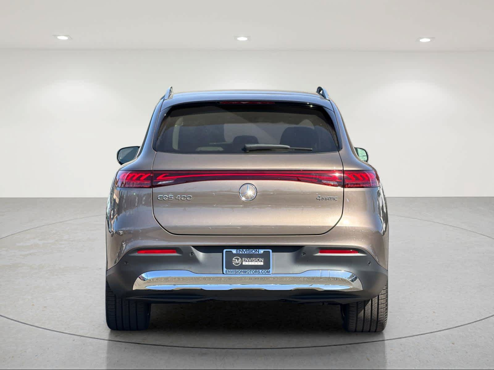 New 2027 Mercedes-Benz EQS 400 4MATIC SUV image 4