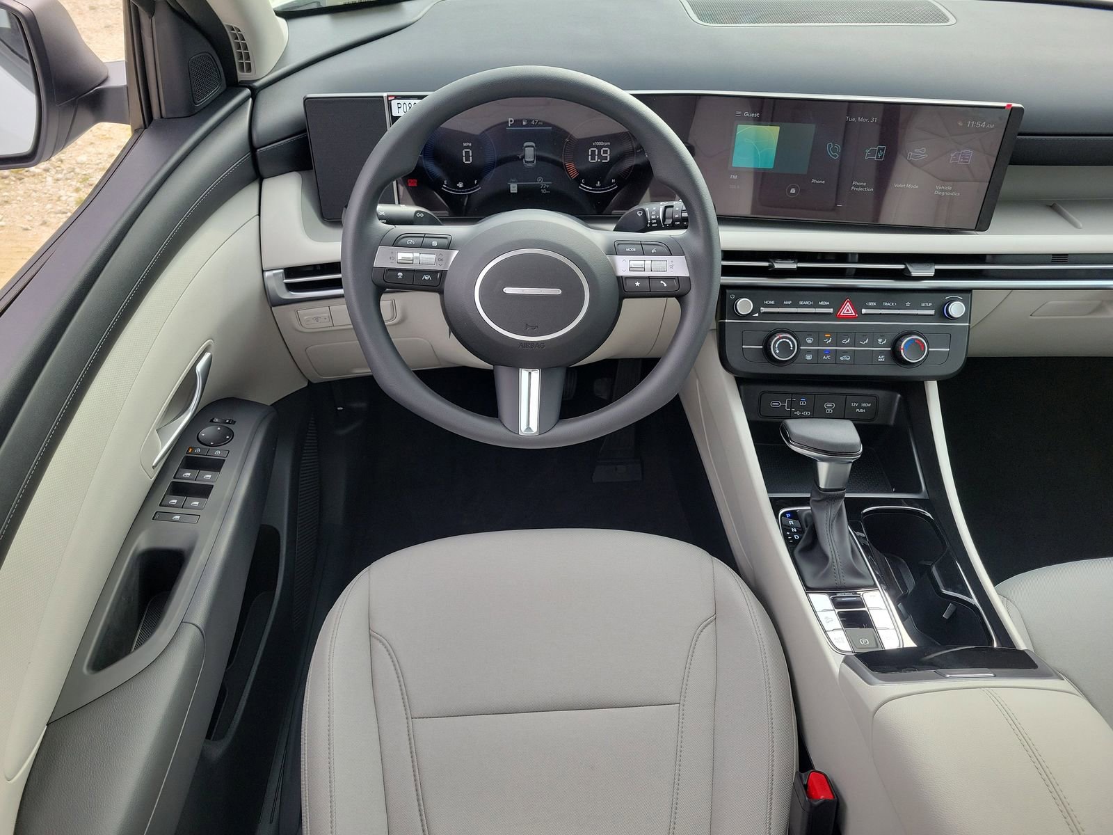 New 2026 Hyundai Tucson SE image 7