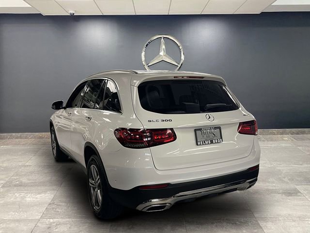 Certified 2022 Mercedes-Benz GLC 300 4MATIC image 4