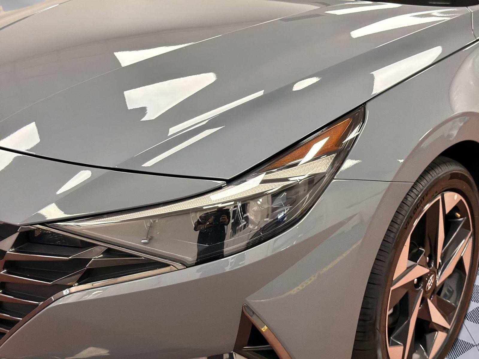 Used 2023 Hyundai Elantra Limited image 11