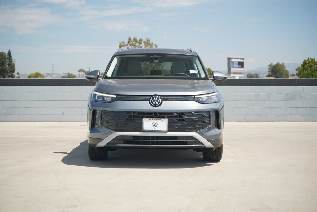 New 2026 Volkswagen Tiguan SE FWD image 5