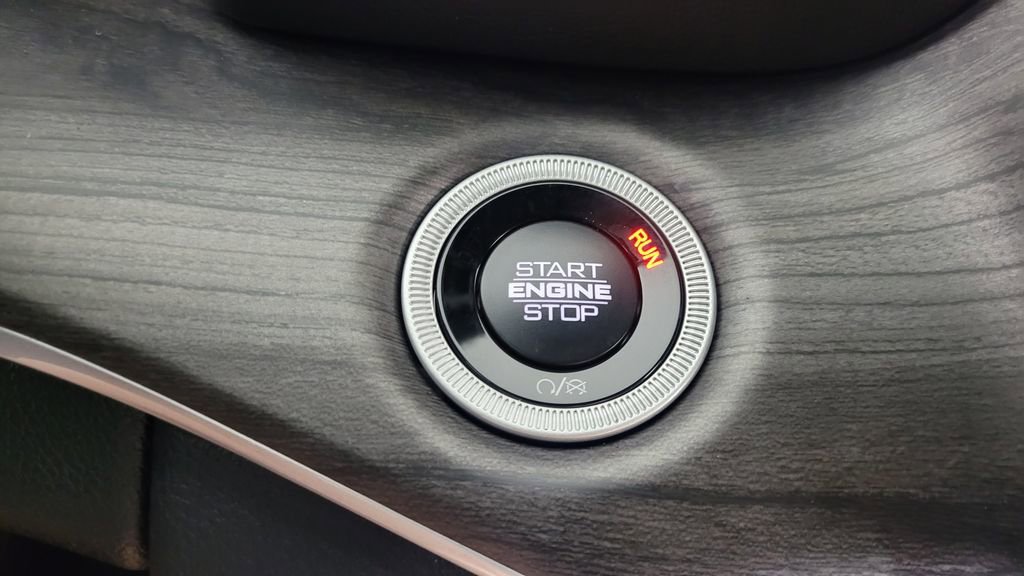 New 2025 Jeep Grand Cherokee Limited image 21