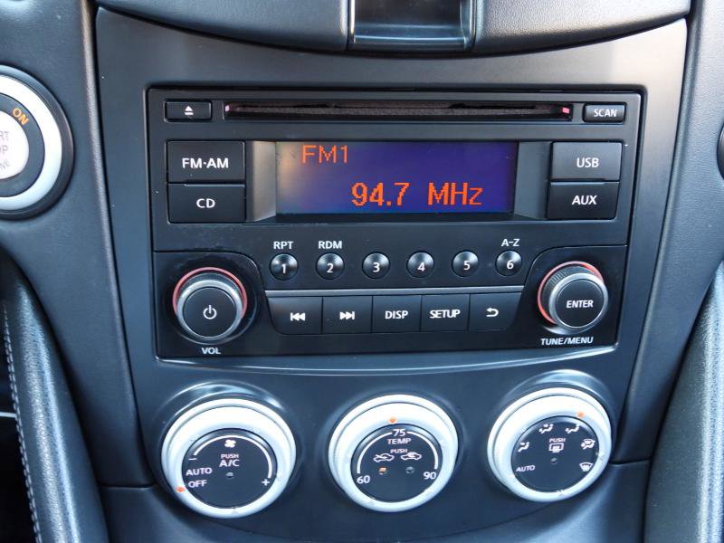 Used 2016 Nissan 370Z Coupe image 31