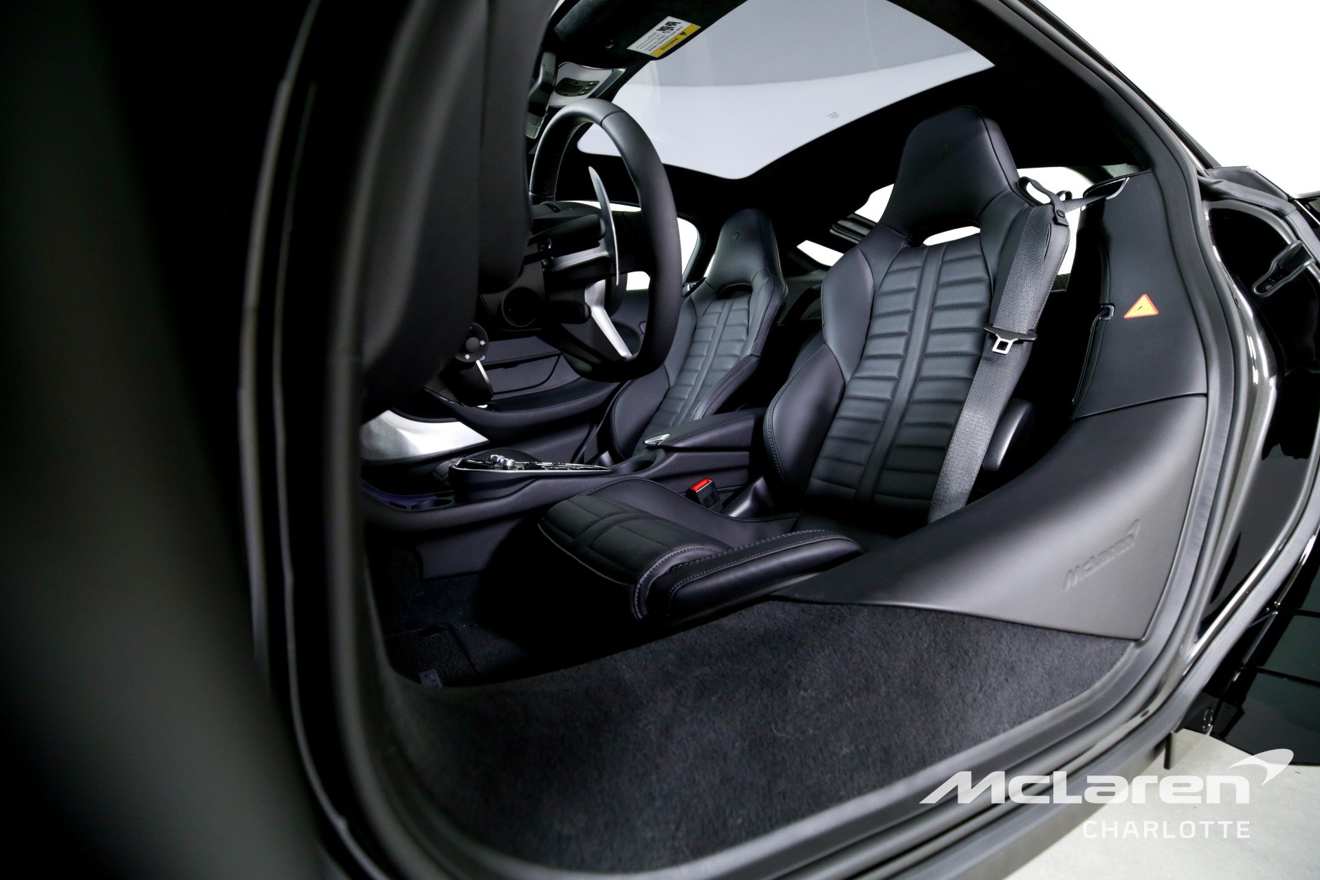 Used 2025 McLaren GTS RWD image 12