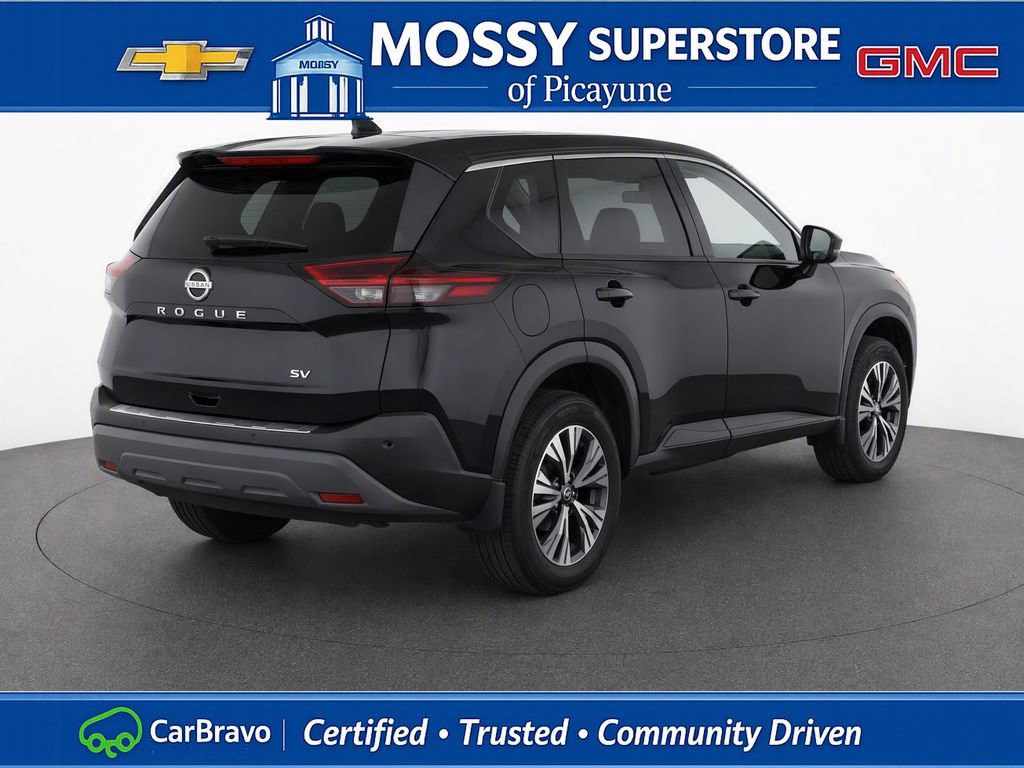 Certified 2023 Nissan Rogue SV FWD image 5