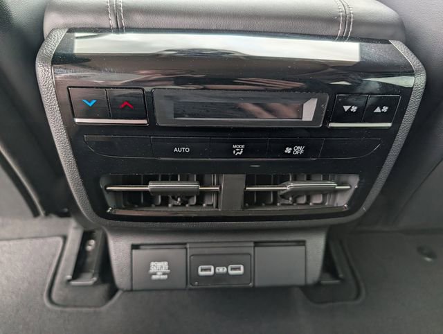 Certified 2023 Acura MDX FWD w/ Technology Package image 30